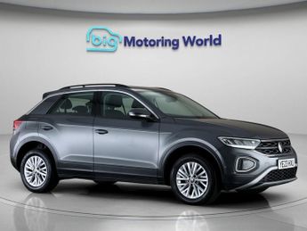 Volkswagen T-Roc LIFE TSI