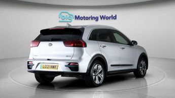 Kia Niro 4 PLUS