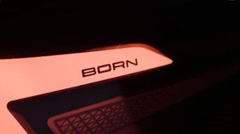 CUPRA Born V1
