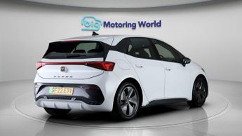 CUPRA Born V1