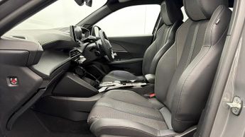 Peugeot 2008 PURETECH EAT8 S/S GT