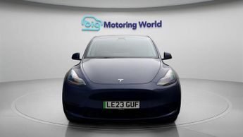 Tesla Model Y BASE