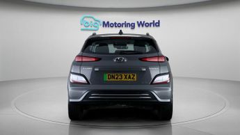 Hyundai KONA SE CONNECT
