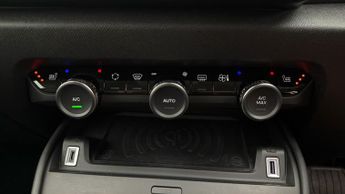 Citroen e-C4 SHINE PLUS