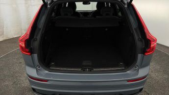 Volvo XC60 B5 PLUS AWD