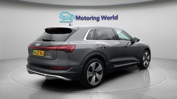 Audi e-tron QUATTRO S LINE