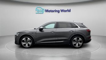 Audi e-tron QUATTRO S LINE