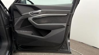 Audi e-tron QUATTRO S LINE