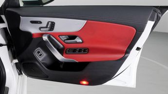 Mercedes-Benz CLA CLA 180 AMG LINE PREMIUM PLUS