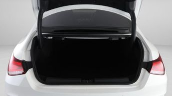 Mercedes-Benz CLA CLA 180 AMG LINE PREMIUM PLUS