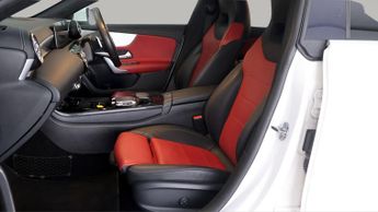 Mercedes-Benz CLA CLA 180 AMG LINE PREMIUM PLUS