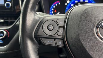 Toyota Corolla ICON TECH