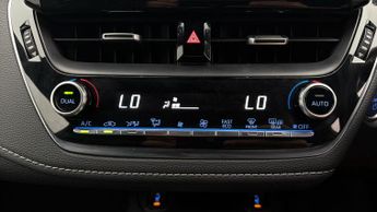 Toyota Corolla ICON TECH