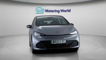 CUPRA Born V1