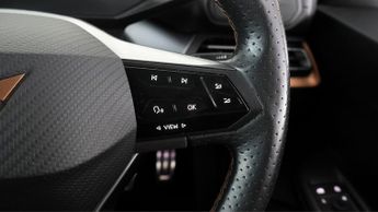 CUPRA Born V1