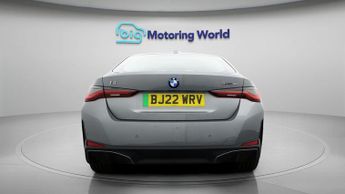 BMW i4 EDRIVE40 SPORT