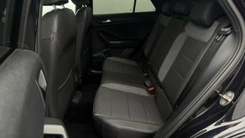 Volkswagen T-Roc R-LINE TSI EVO DSG