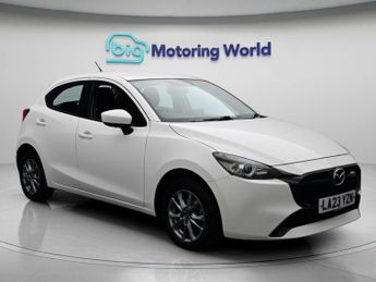 Mazda 2 CENTRE-LINE