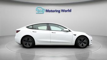 Tesla Model 3 MODEL 3