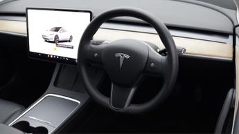 Tesla Model 3 MODEL 3