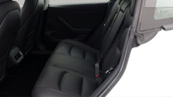 Tesla Model 3 MODEL 3