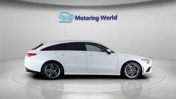 Mercedes-Benz CLA CLA 200 AMG LINE