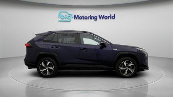 Toyota RAV4 VVT-I DESIGN