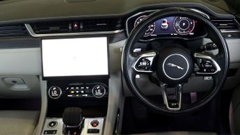 Jaguar F-PACE R-DYNAMIC HSE
