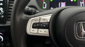Honda Jazz I-MMD SR