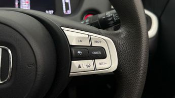 Honda Jazz I-MMD SR