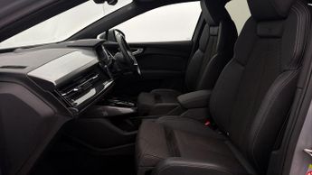 Audi Q4 e-tron S LINE