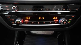BMW X3 XDRIVE30E XLINE