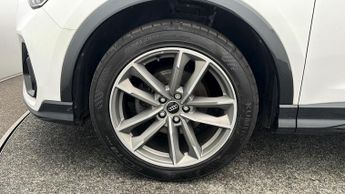Audi Q3 TFSI S LINE BLACK EDITION