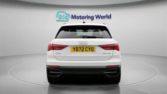 Audi Q3 TFSI S LINE BLACK EDITION