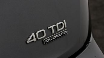 Audi Q5 TDI QUATTRO S LINE BLACK EDITION