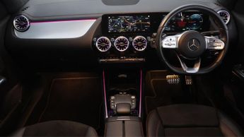 Mercedes-Benz EQA EQA 300 4MATIC AMG LINE