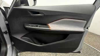 CUPRA Born V1