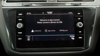 Volkswagen Tiguan R-LINE TDI DSG