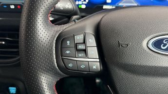 Ford Focus ST-LINE X