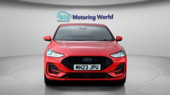 Ford Focus ST-LINE X