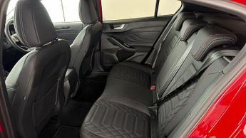 Ford Focus ST-LINE X