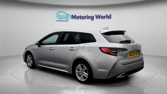 Suzuki Swace MOTION