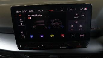 CUPRA Born V3