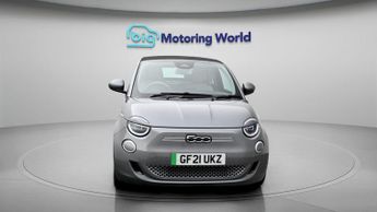 Fiat 500e C LA PRIMA