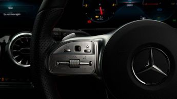 Mercedes-Benz EQA EQA 250PLUS AMG LINE