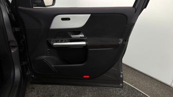 Mercedes-Benz EQA EQA 250PLUS AMG LINE
