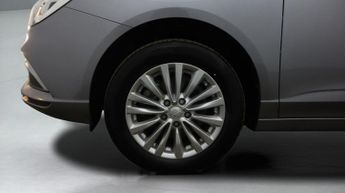 MG MG5 EXCLUSIVE