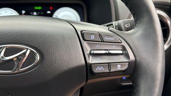 Hyundai KONA PREMIUM