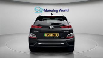 Hyundai KONA PREMIUM