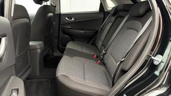 Hyundai KONA PREMIUM